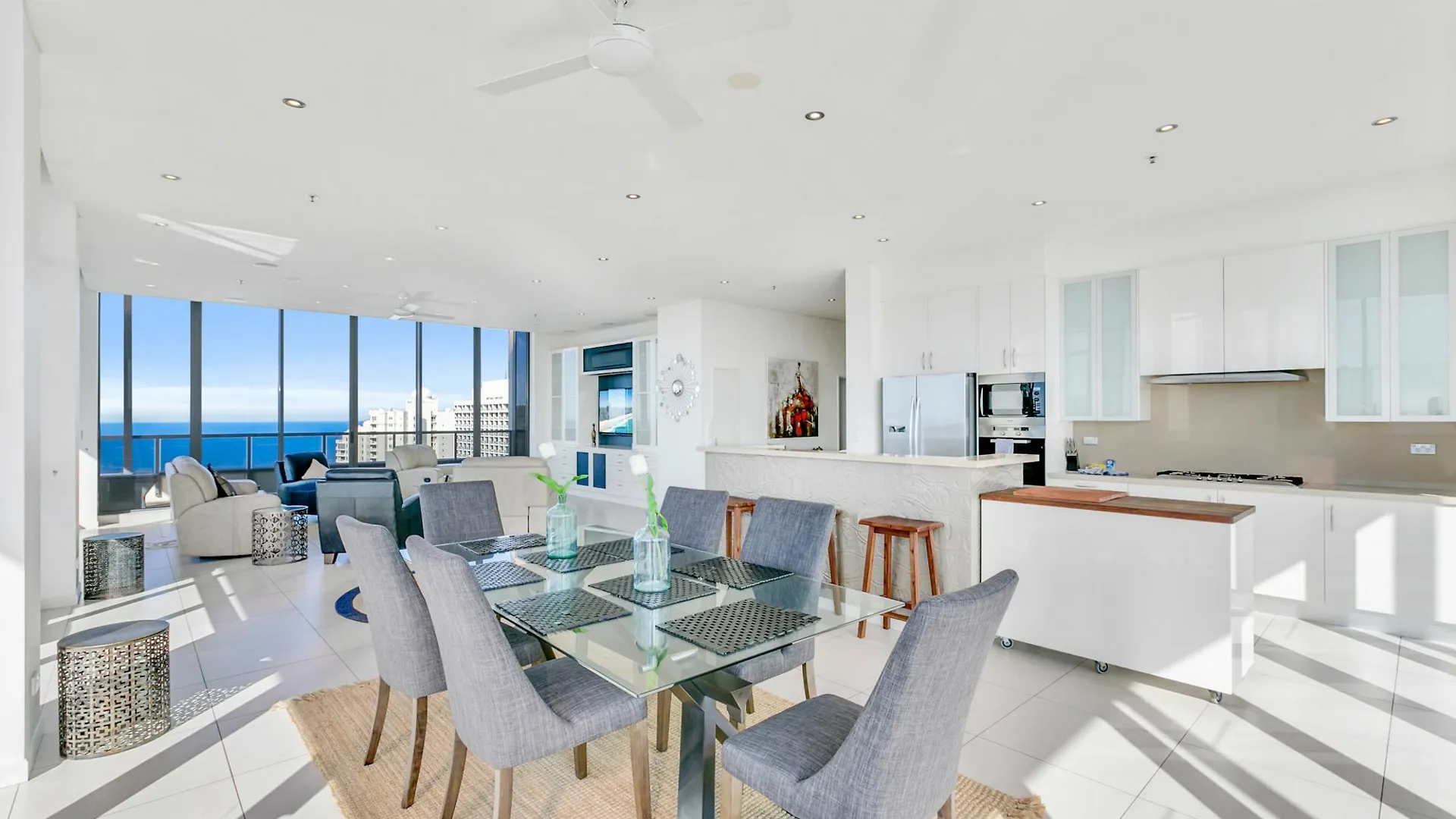 Solaire Apartments Gold Coast
